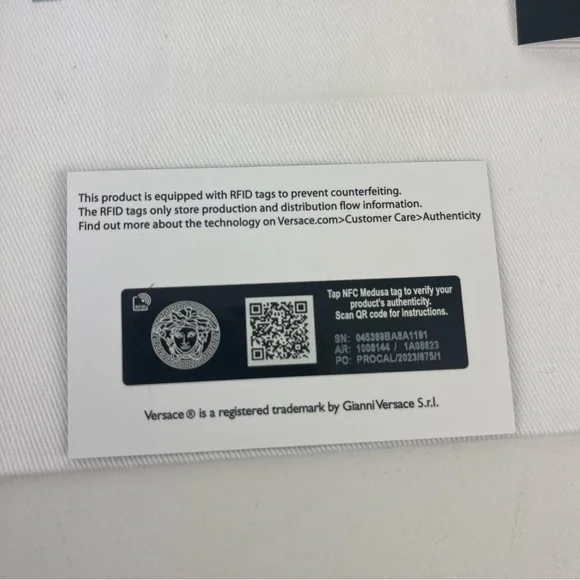 Versace Metallic Patent Leather Medusa Head With Rhinestone size 40 or 9.5 - Picture 4 of 16